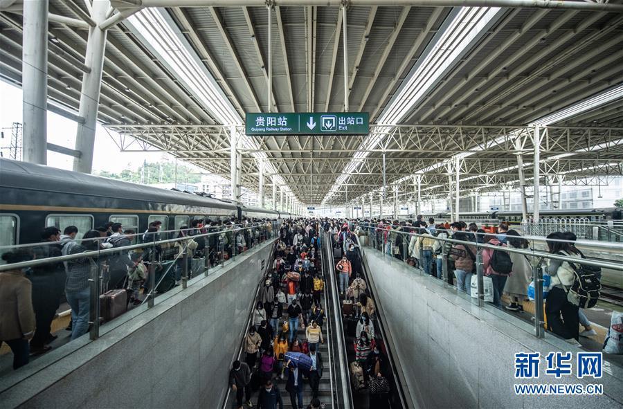 (新華全媒頭條·圖文互動)(2)海納百川共揚帆——黨的十九大以來以習(xí)近平同志為核心的黨中央引領(lǐng)中國高水平對外開放紀實