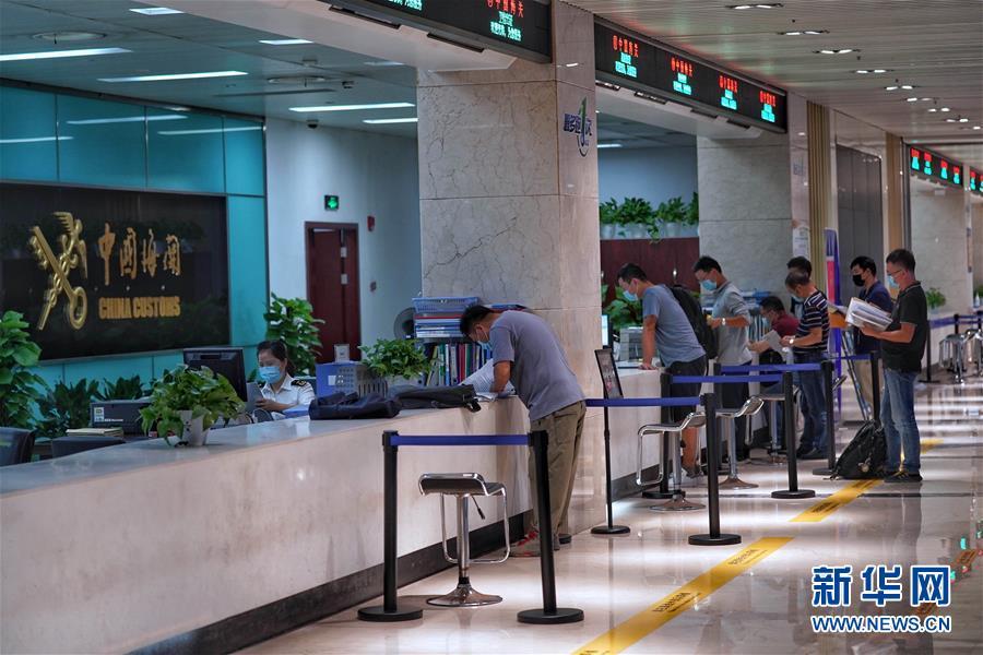 (新華全媒頭條·圖文互動)(10)海納百川共揚帆——黨的十九大以來以習(xí)近平同志為核心的黨中央引領(lǐng)中國高水平對外開放紀實