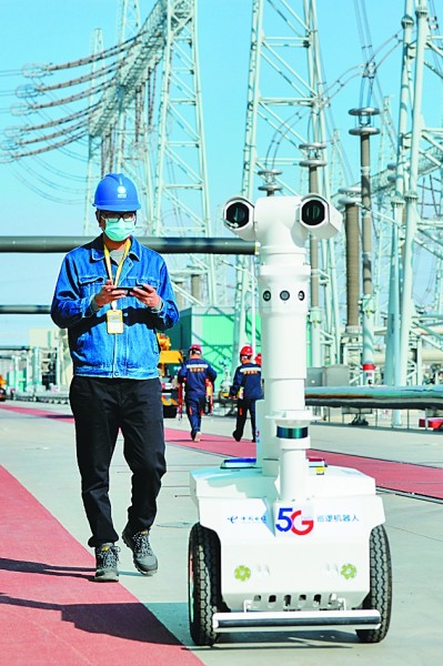 加快發(fā)展現(xiàn)代產(chǎn)業(yè)體系 推動經(jīng)濟體系優(yōu)化升級 加快發(fā)展現(xiàn)代產(chǎn)業(yè)體系 推動經(jīng)濟體系優(yōu)化升級