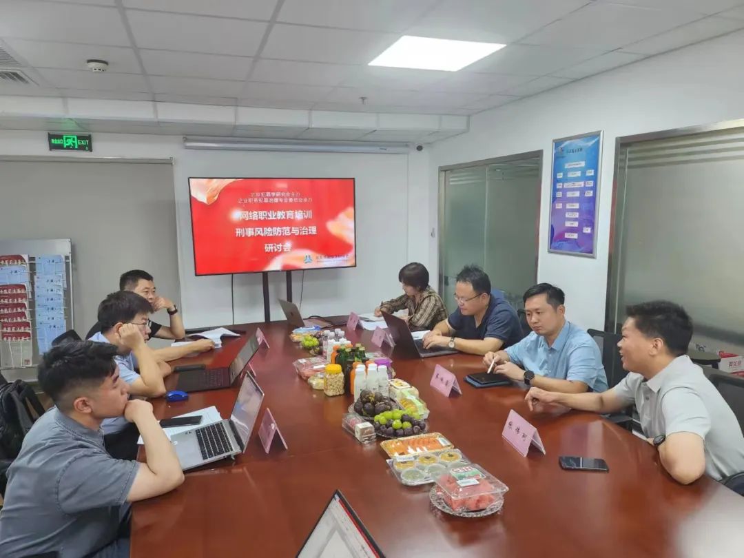 1694487009817136.jpg 640.jpg